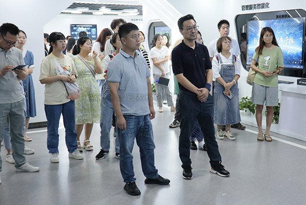 �й�ũ��Ժ��Ҷ�о��������������Ƽ��洦��Ҧ����һ�и�97�������е���