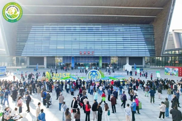 ���Ǹ������ʹ������������Ƽ���������Ծ�� | 97��������2025�������ͺʹ󶹹�ҵչ����