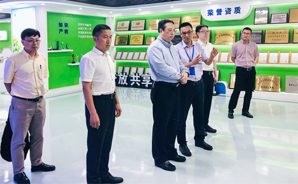 �����и��г�����һ��ݰ��97���ʵ���