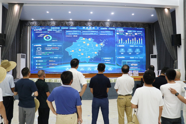 ���и߱�׼ũ��������ֻ�Ӧ�ó������㽭������ԡ�����ũ��Ʒ�����Ӧ�ó���