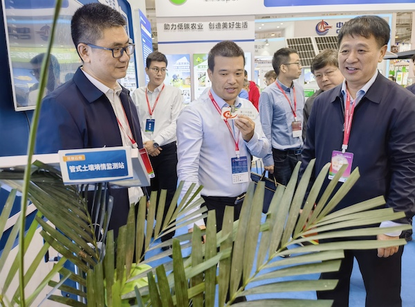 2-����ũҵ�����ƹ�Ч����������κ�������������������й�ũҵ��ѧԺ�߲˻����о����������Ѿ�������������������ũҵ�����ƹ�Ч�����Ľ�ˮ�洦������һ�еĸ���.jpg